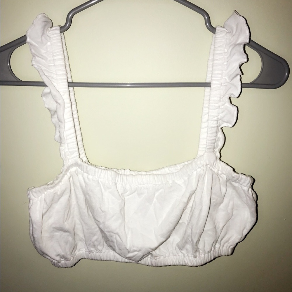 WHITE CROP TANK TOP - ME to WE (M)